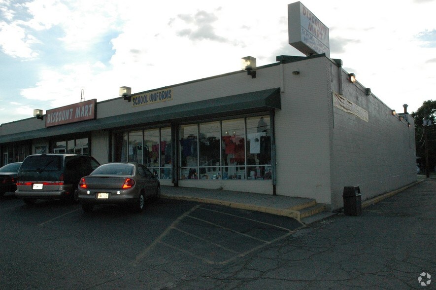 More Photos Of 7700-7778 Landover Rd, Hyattsville Unknown For Lease