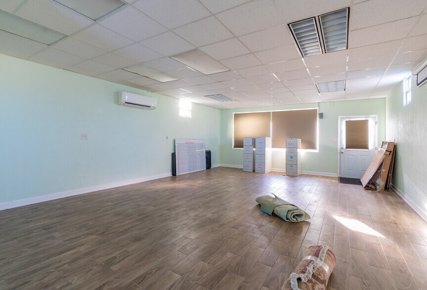 More Photos Of 1569 S Missouri Ave, Clearwater Unknown For Lease