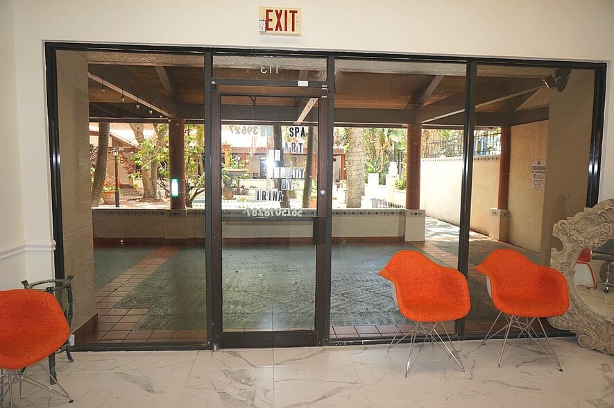 More Photos Of 330 Clematis St, West Palm Beach Storefront Retail Office For Sale