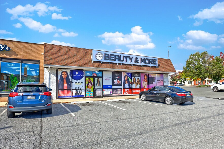 Primary Photo Of 3400 N 5th St, Reading Storefront For Sale