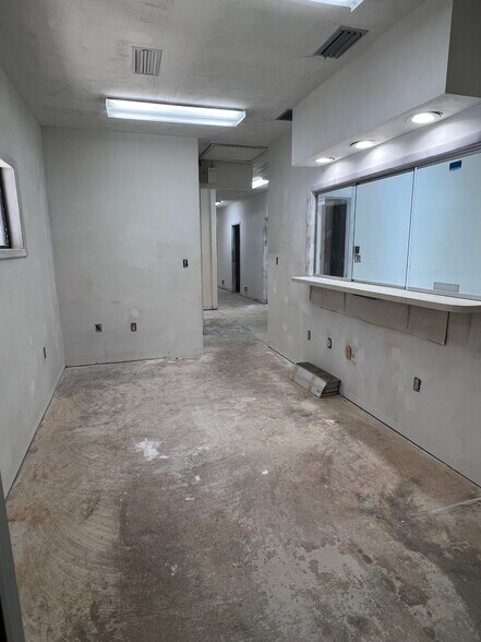 More Photos Of 2306 Lee Rd, Winter Park Medical For Lease