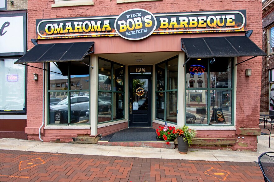 Primary Photo Of 128 S Market St, Wooster General Retail For Sale
