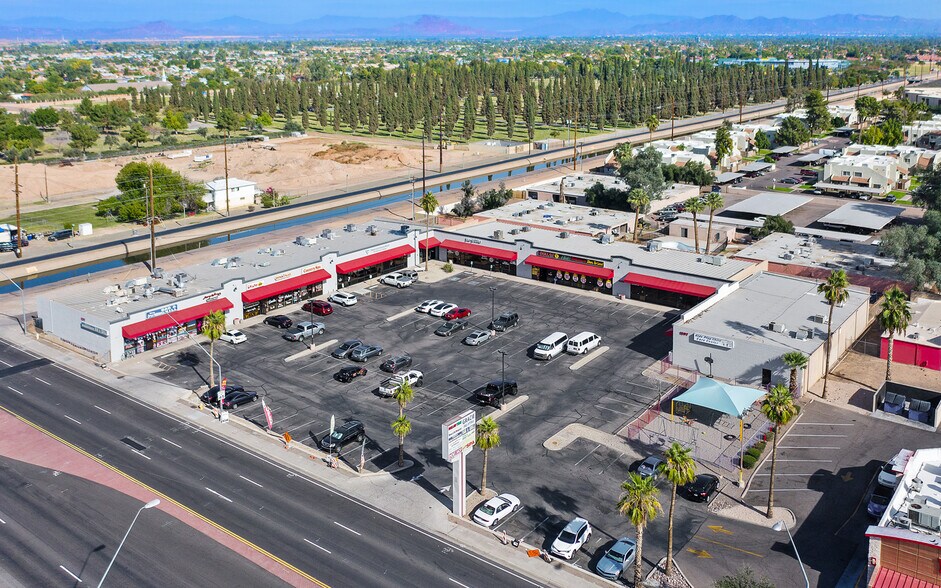 Primary Photo Of 1211 N Country Club Dr, Mesa General Retail For Lease