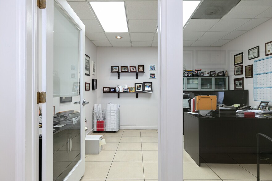 More Photos Of 9700 NW 79th Ave, Miami Office For Lease