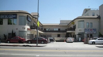 More Photos Of 1110 N Western Ave, Los Angeles Office For Lease