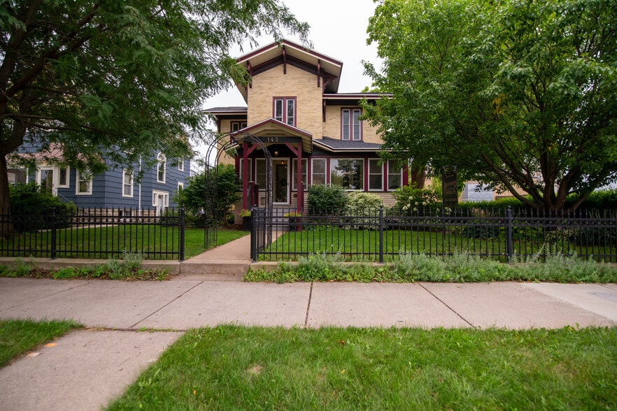 Primary Photo Of 143 Church Ave, Oshkosh Hospitality For Sale