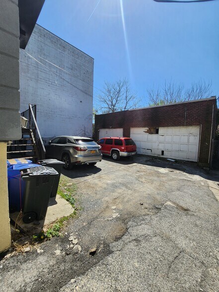 More Photos Of 16324 Northern Blvd, Flushing Storefront Retail Office For Sale