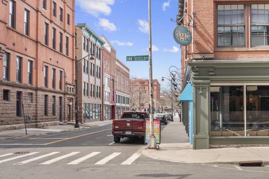 More Photos Of 103 Allyn St, Hartford Storefront Retail Residential For Lease