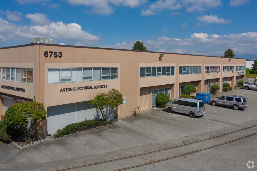 More Photos Of 6753 Graybar Rd, Richmond Warehouse For Sale