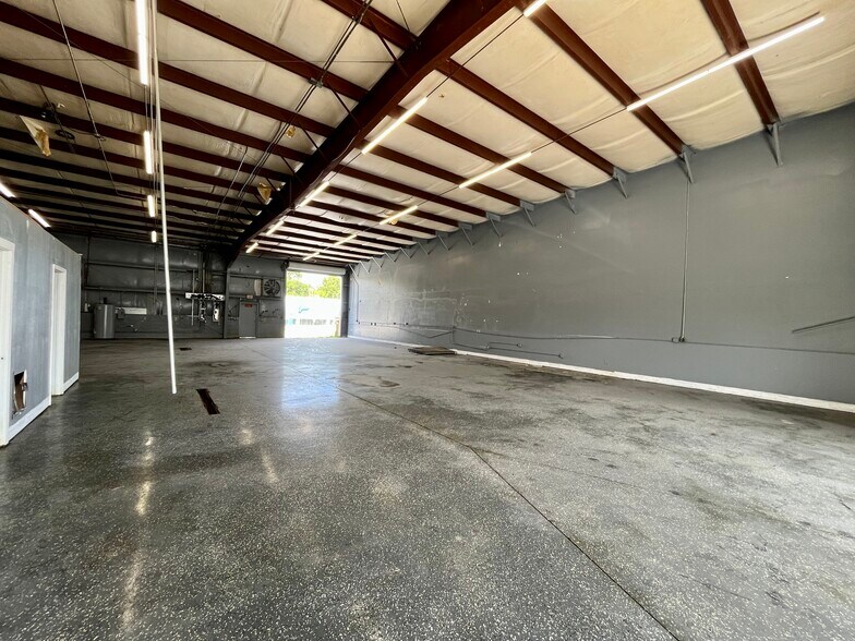 More Photos Of 4101-4119 Bandy Blvd, Fort Pierce Unknown For Lease