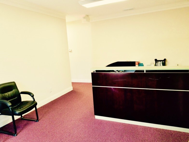 More Photos Of 5400 Laurel Springs Pky, Suwanee Office For Sale