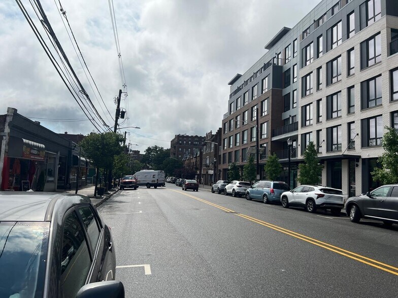 More Photos Of 106 Anderson St, Hackensack Storefront Retail Residential For Lease