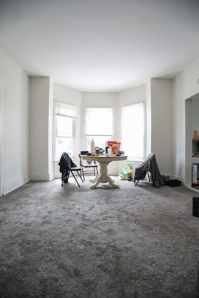 More Photos Of 501 Broad St, Emmaus Storefront Retail Residential For Sale