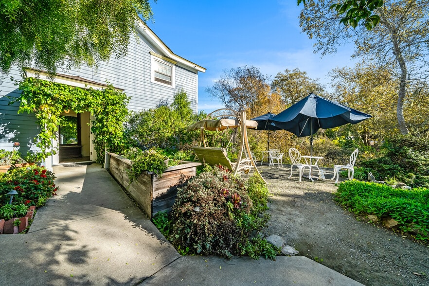 More Photos Of 2476 Main St, Cambria Hospitality For Sale