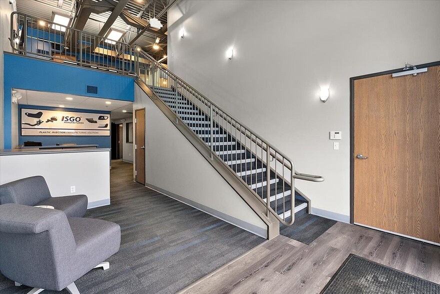 More Photos Of 28525 Beck Rd, Wixom Warehouse For Sale