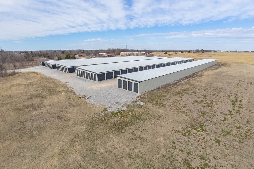 More Photos Of 6240 US Hwy 277, Elgin Industrial For Sale