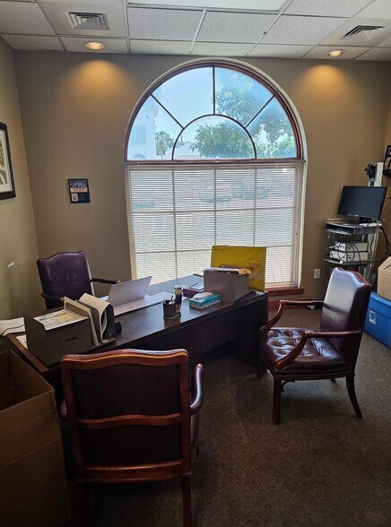 More Photos Of 4775 Hamilton Wolfe Rd, San Antonio Medical For Lease