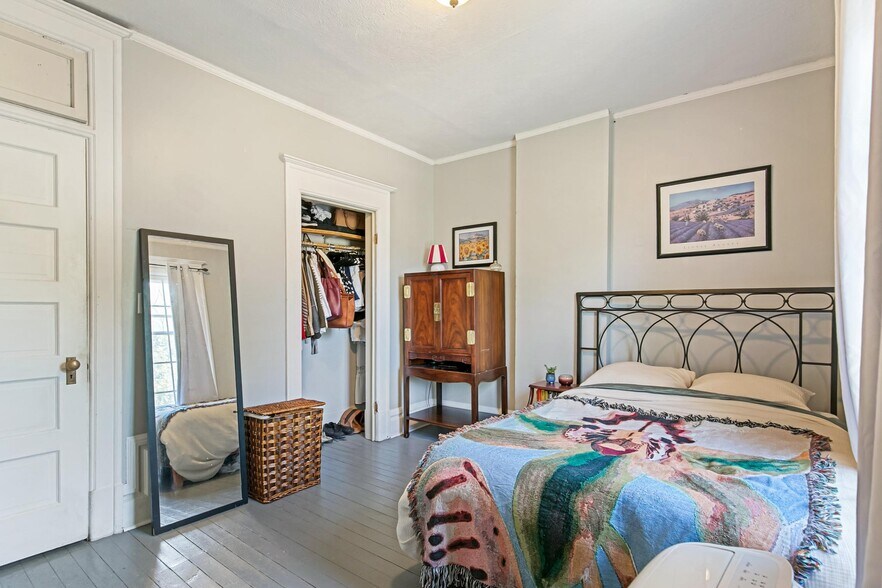 More Photos Of 1138 N Clarkson St, Denver Apartments For Sale