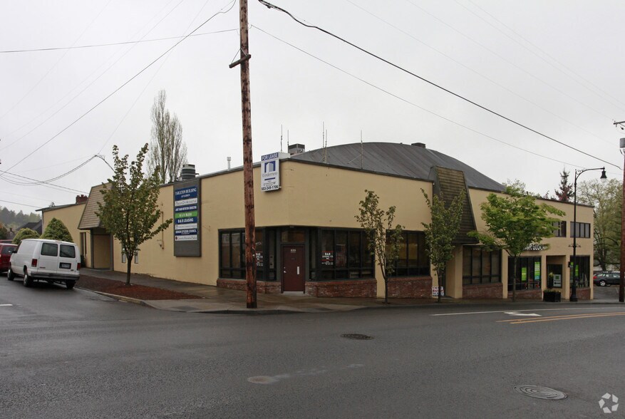 Primary Photo Of 812 7th St, Oregon City Medical For Lease