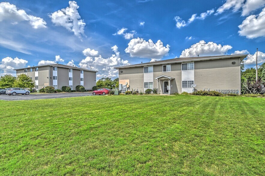 More Photos Of 3607-3645 Orchard Dr, Hammond Apartments For Sale