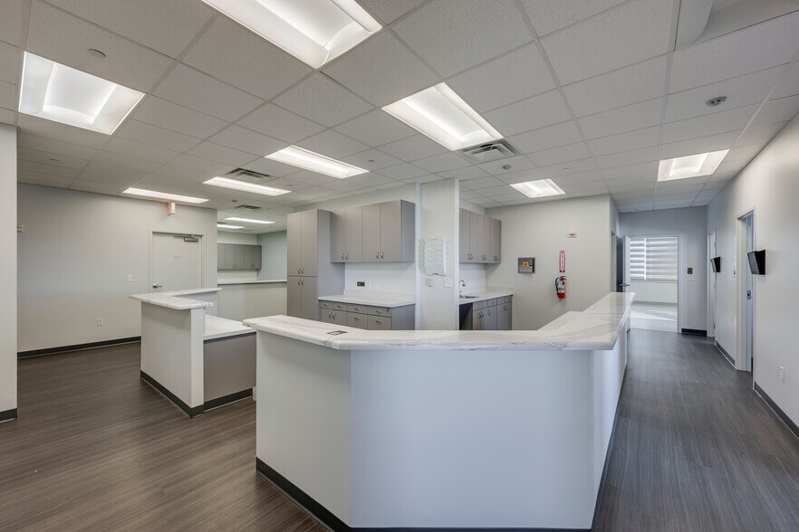 More Photos Of 4401 Coit Rd, Frisco Unknown For Lease