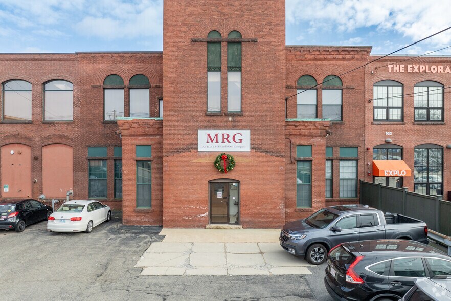 More Photos Of 930 Washington St, Norwood Light Distribution For Sale