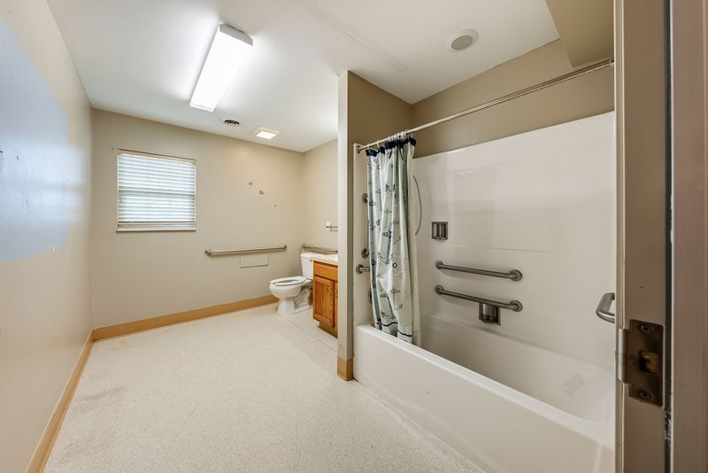 More Photos Of 80 Miller St, Centerburg Congregate Senior Housing For Lease