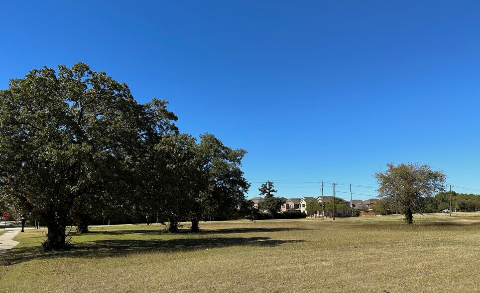 More Photos Of Morris Rd & Eaton St, Flower Mound Land For Sale