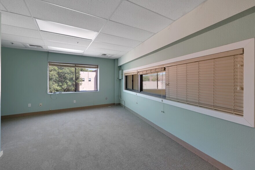More Photos Of 103 D St, Marysville Office Residential For Sale