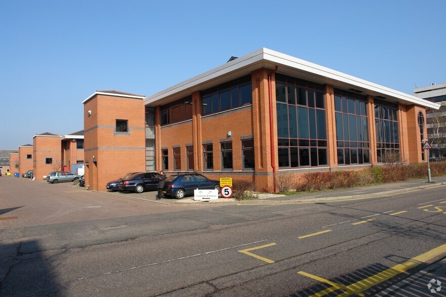 More Photos Of Elstree Way, Borehamwood Office For Lease