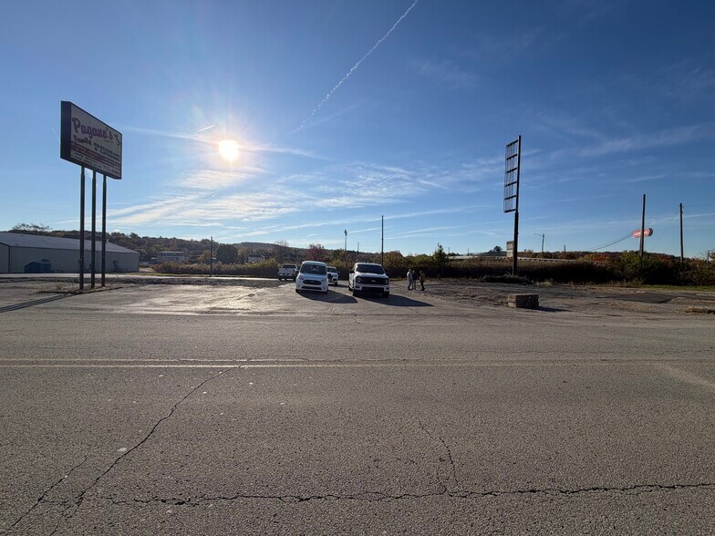 More Photos Of 104 E Byers, New Stanton Land For Lease