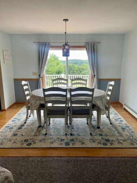 More Photos Of 446 Maples Rd, Milford Hotel For Sale