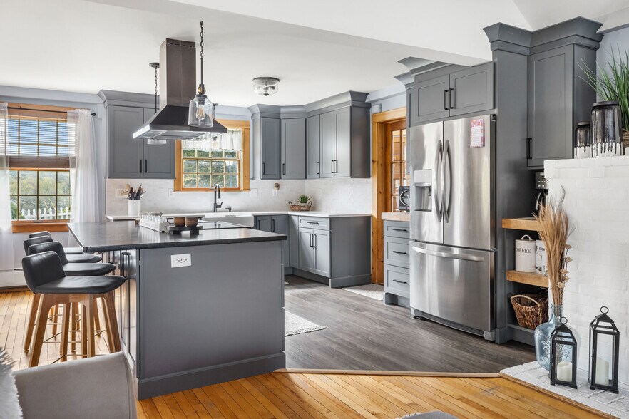 More Photos Of 193 Route 9 W, Wilmington Specialty For Sale