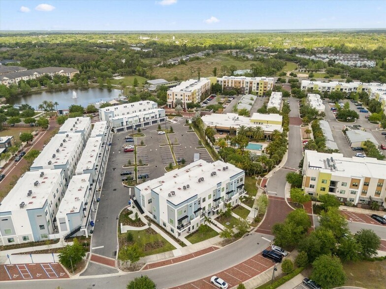 More Photos Of Oviedo On The Park, Oviedo Freestanding For Lease