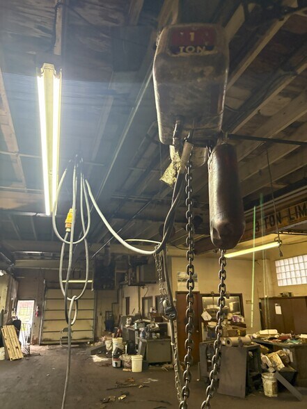 More Photos Of 718 E 163rd St, Cleveland Warehouse For Sale