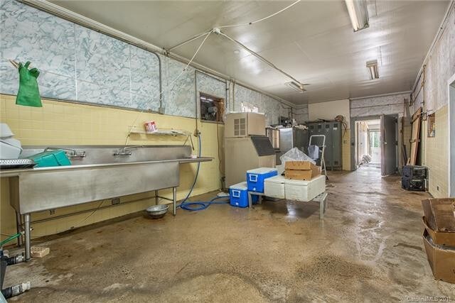 More Photos Of 511 W Franklin Blvd, Gastonia Storefront Retail Office For Sale