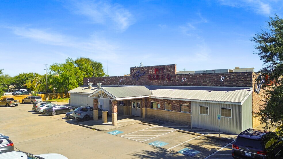 Primary Photo Of 5320 Hollister St, Houston General Retail For Sale