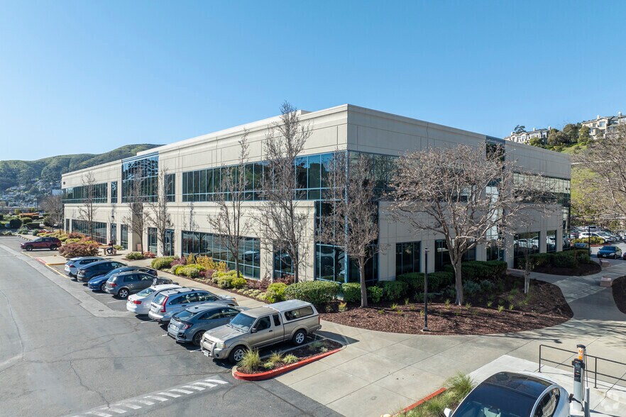 Primary Photo Of 3280 Bayshore Blvd, Brisbane Research And Development For Lease