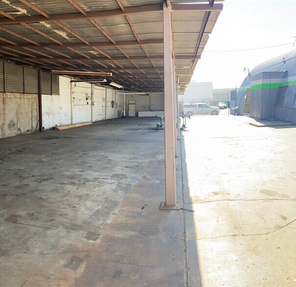 More Photos Of 117 E Railroad Ave, Monrovia Warehouse For Sale
