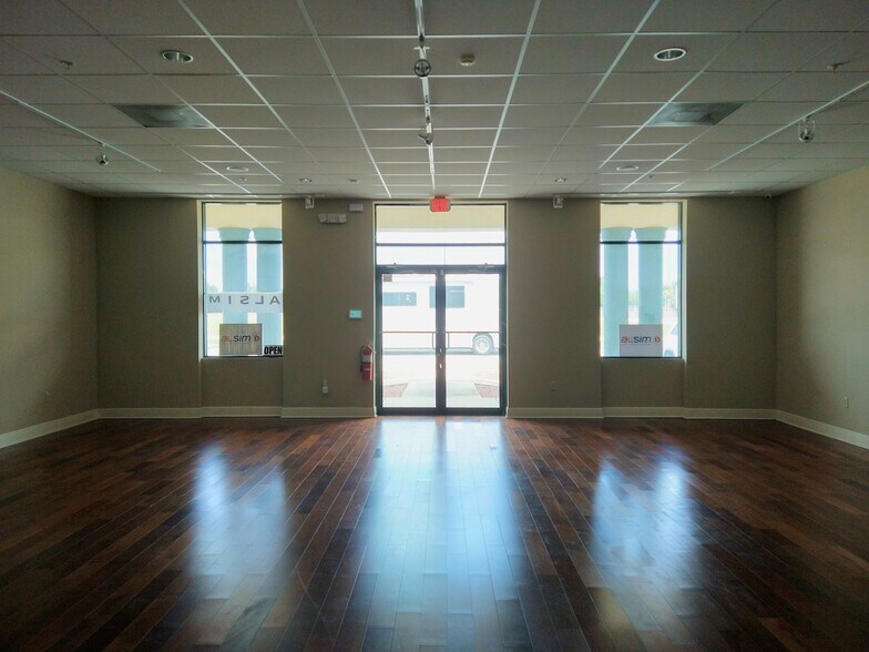 More Photos Of 1750 Longleaf Blvd, Lake Wales Light Distribution For Sale