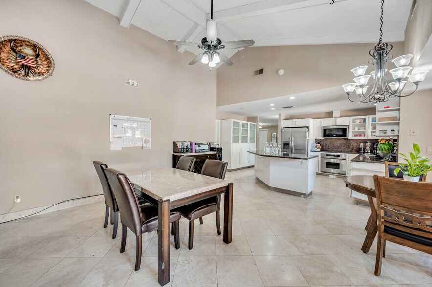 More Photos Of 12558 N 76th St, Scottsdale Assisted Living For Sale