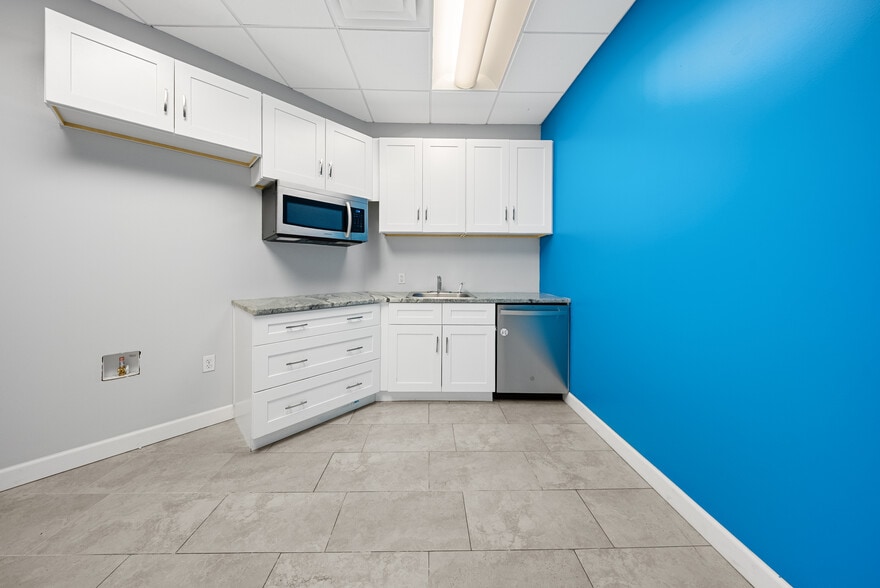 More Photos Of 121-189 S Orange Ave, Orlando Office Residential For Lease