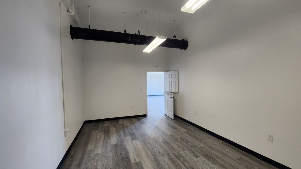 More Photos Of 720 Good Hope St, Norco Industrial For Sale