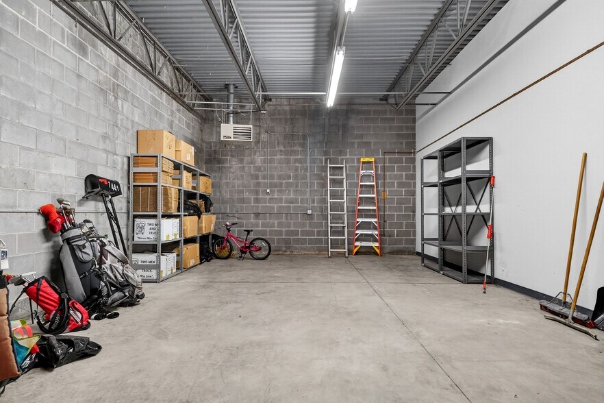 More Photos Of 7027 Spinach Dr, Mentor Warehouse For Sale