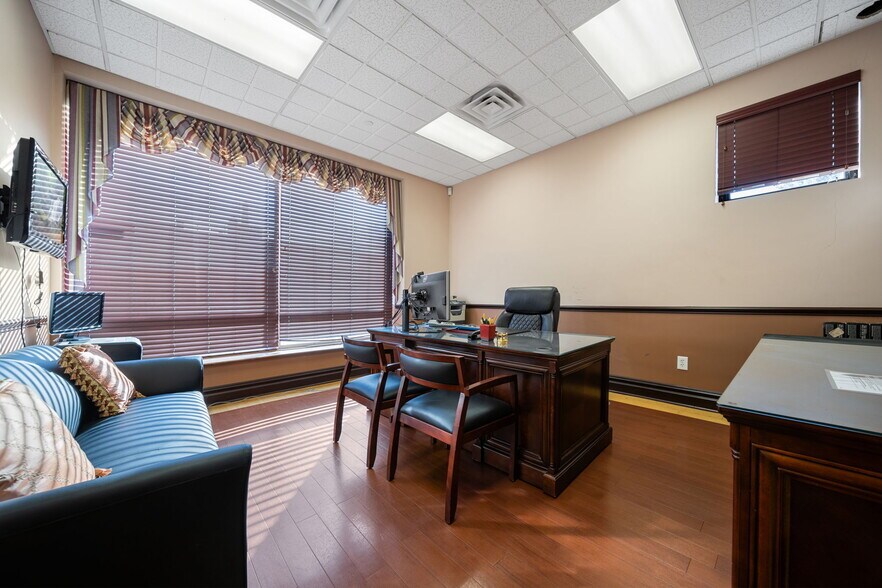 More Photos Of 2535 John F Kennedy Blvd, Jersey City Medical For Sale