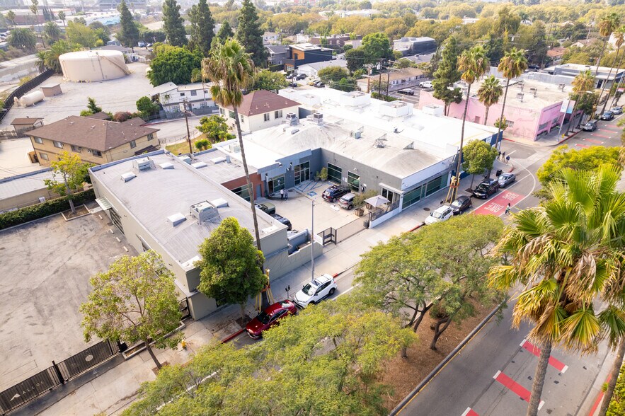 More Photos Of 5972-5976 Washington Blvd, Culver City Flex For Lease