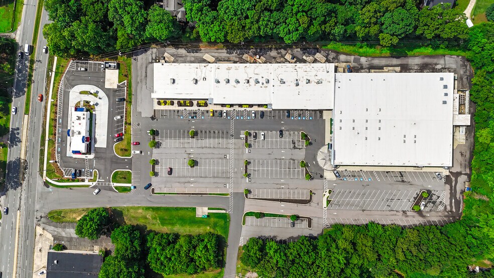 More Photos Of 439-489 N Cannon Blvd, Kannapolis Unknown For Lease