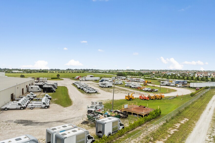 More Photos Of 4003 Seminole Pratt Whitney Rd, City Of Westlake Refrigeration Cold Storage For Lease