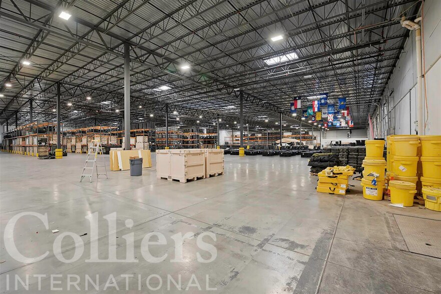 More Photos Of 651 E Gowen Rd, Boise Warehouse For Lease