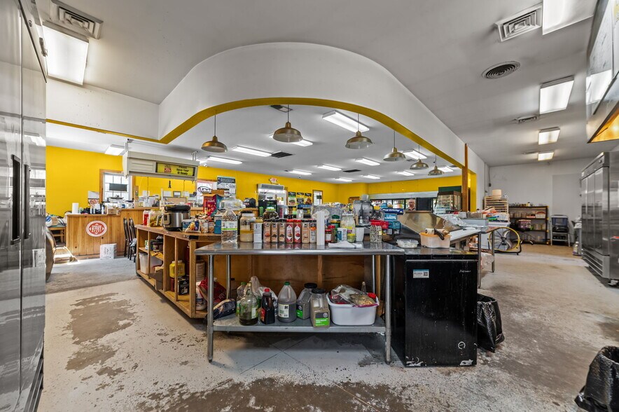 More Photos Of 39365 US Highway 264 E, Belhaven General Retail For Sale